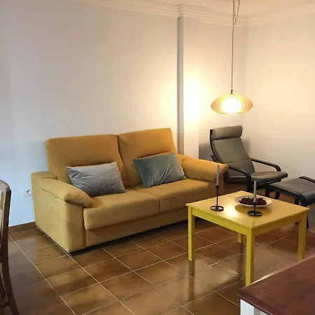 Acogedor Y Luminoso Piso Con Balcon Lägenhet